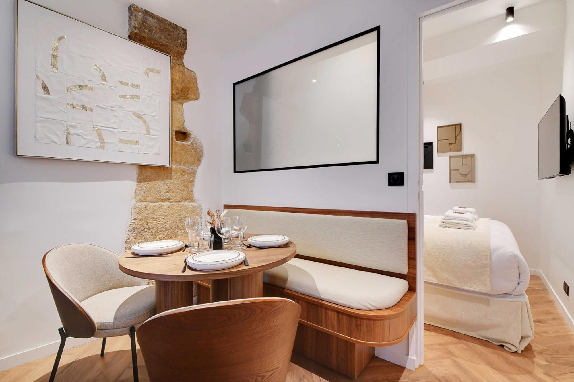 Appartement Elegant Comfort In The Heart Of Paris-notre Dame *