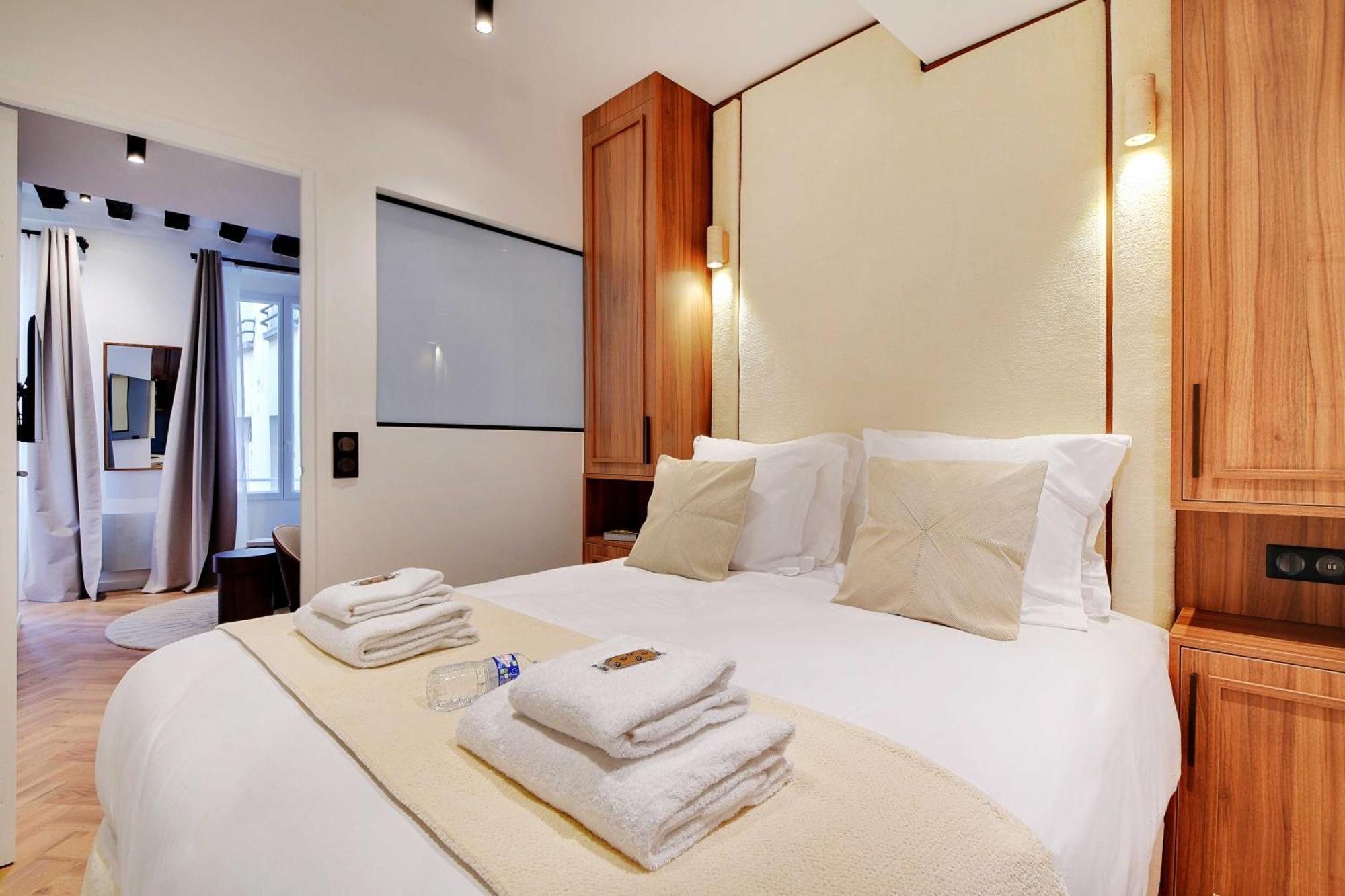 Elegant Comfort In The Heart Of Paris-notre Dame Appartement