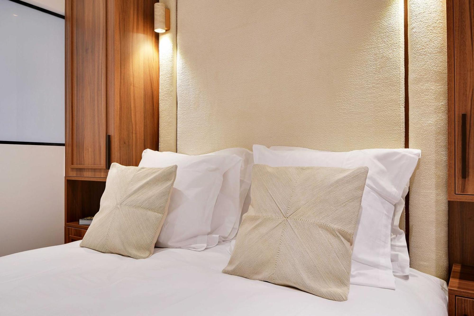 Elegant Comfort In The Heart Of Paris-notre Dame Appartement Parijs